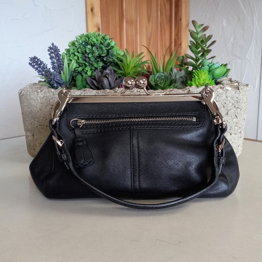 Coach Vintage, Kisslock Frame Satchel, all Black Smooth Leather. - Picture 2 of 9